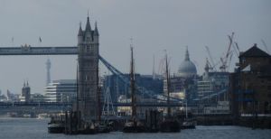Tower Bridge & St Paul's (640x329)